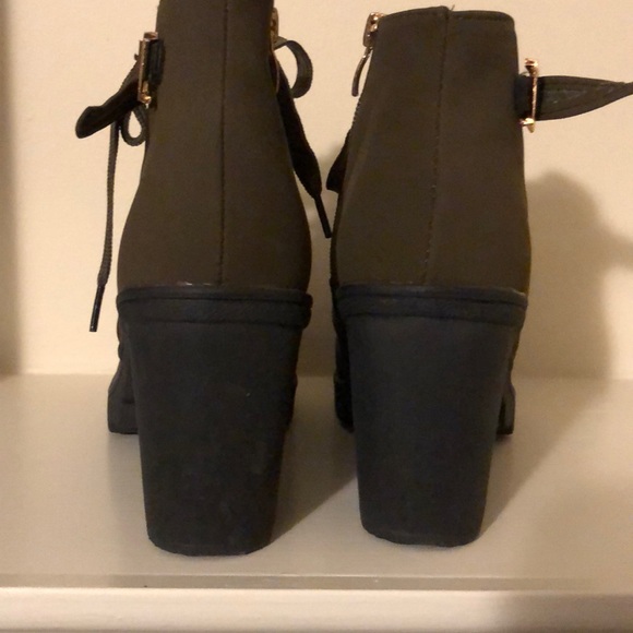 DONATED: 
🥰Booties - Picture 3 of 5